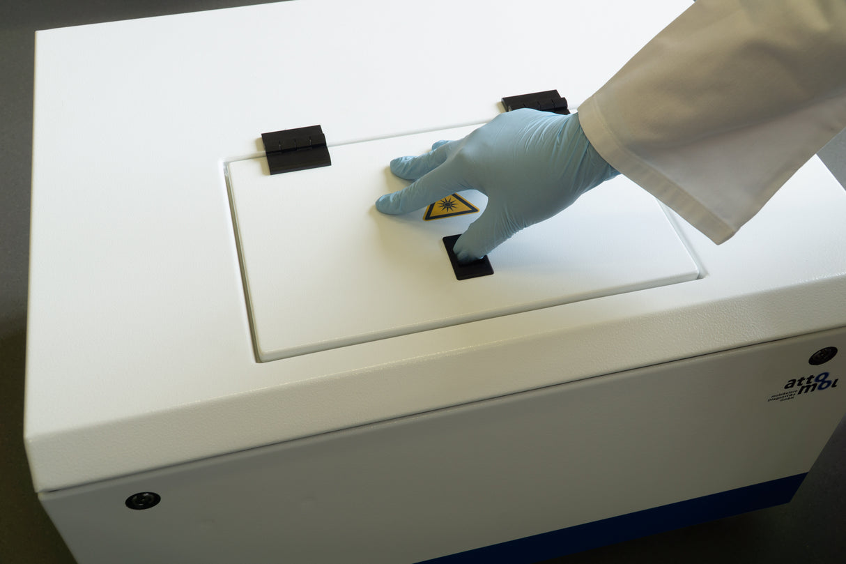 attomol® Caleidoscan 100 - automatisierter Fluoreszenz-Imager