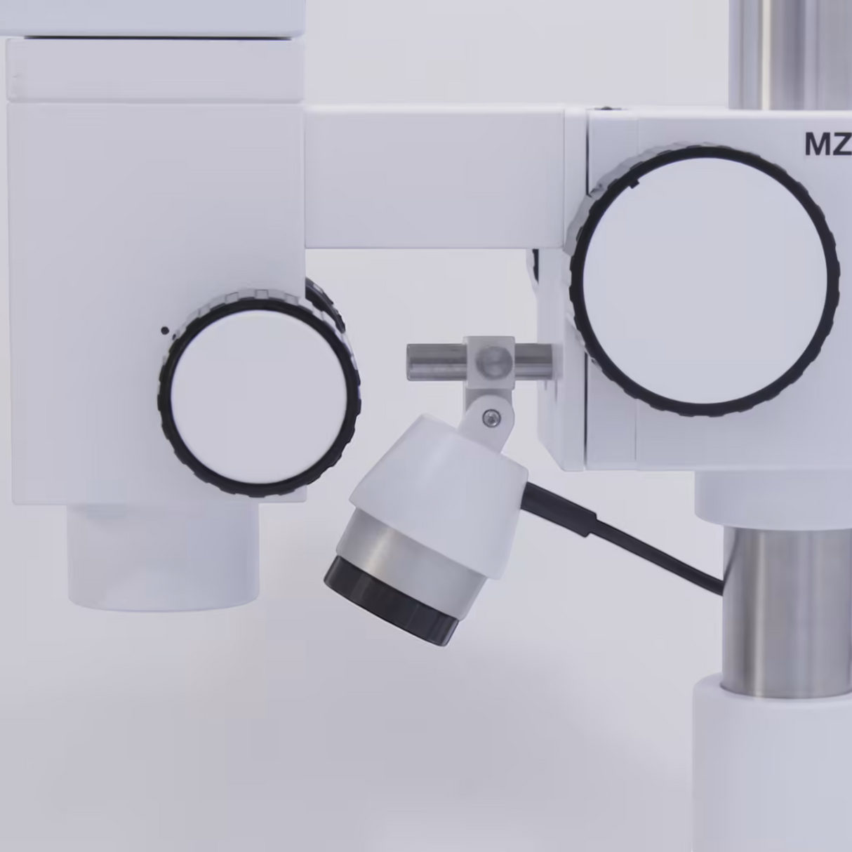 ASKANIA Mikroskoptechnik MZM Makro-Zoom-Mikroskop mit LED-Spot-Auflichtbeleuchtung und präzisem Fokussiertrieb