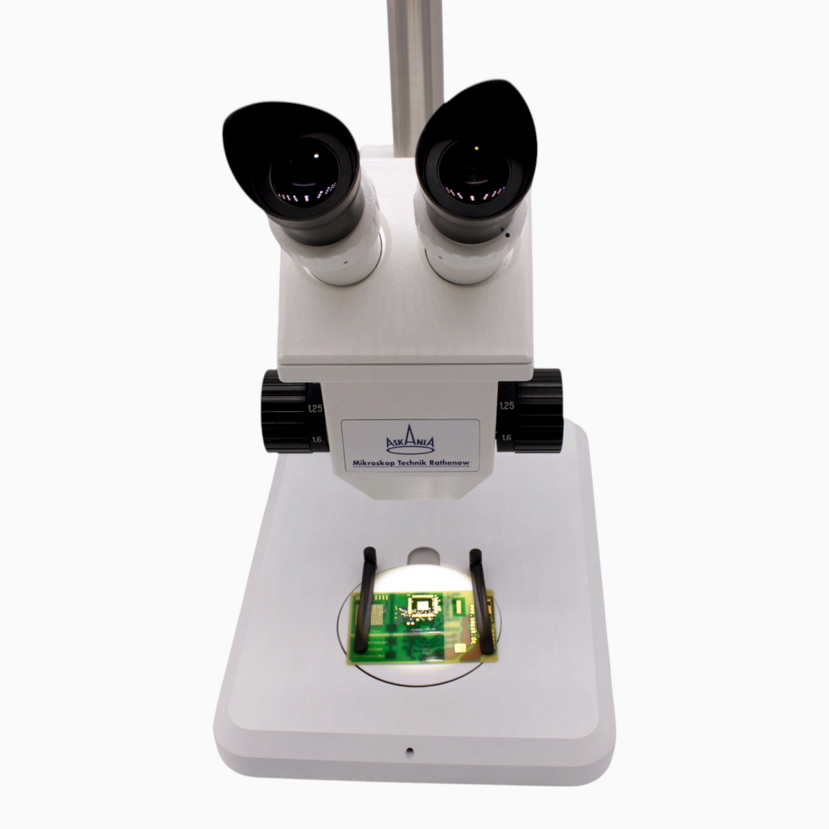 ASKANIA Mikroskoptechnik GSZ Stereo-Zoom-Mikroskop mit Binokulartubus und LED-Auflicht zur Leiterplatteninspektion