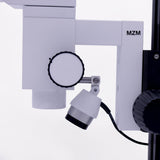 ASKANIA Mikroskoptechnik MZM manuelles Messmikroskop mit weißem Gehäuse, Fokusknopf und LED-Beleuchtungseinheit