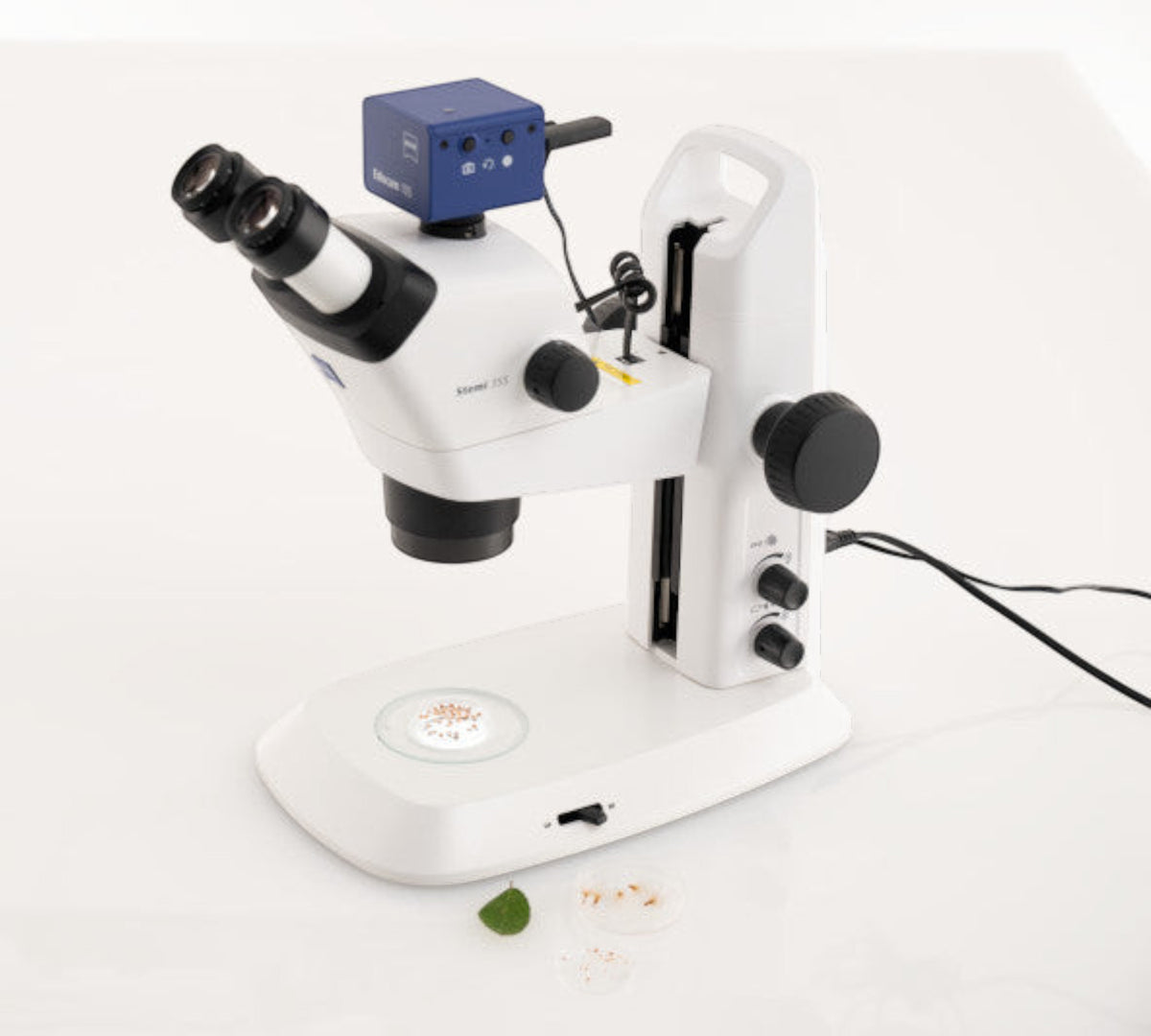ASKANIA Mikroskoptechnik ZEISS Stemi 355 Doc Stereomikroskop mit EduCam Kamera auf Stativ C Edu für die Lehre